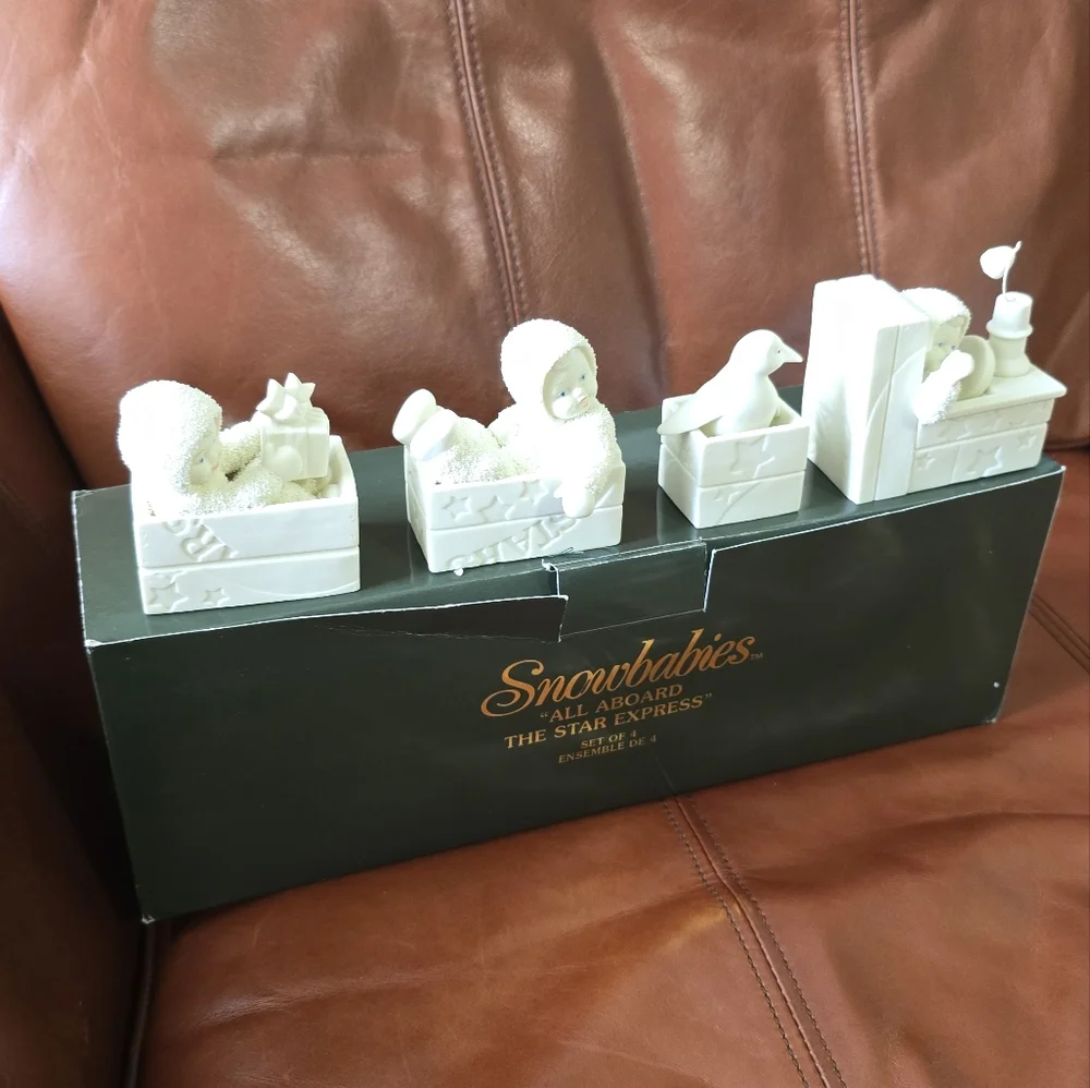 Department 56 All Aboard The Star Express Snowbabies Set Of 4